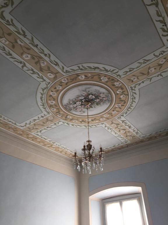 קרמונה Palazzo Carasi Apartments מראה חיצוני תמונה