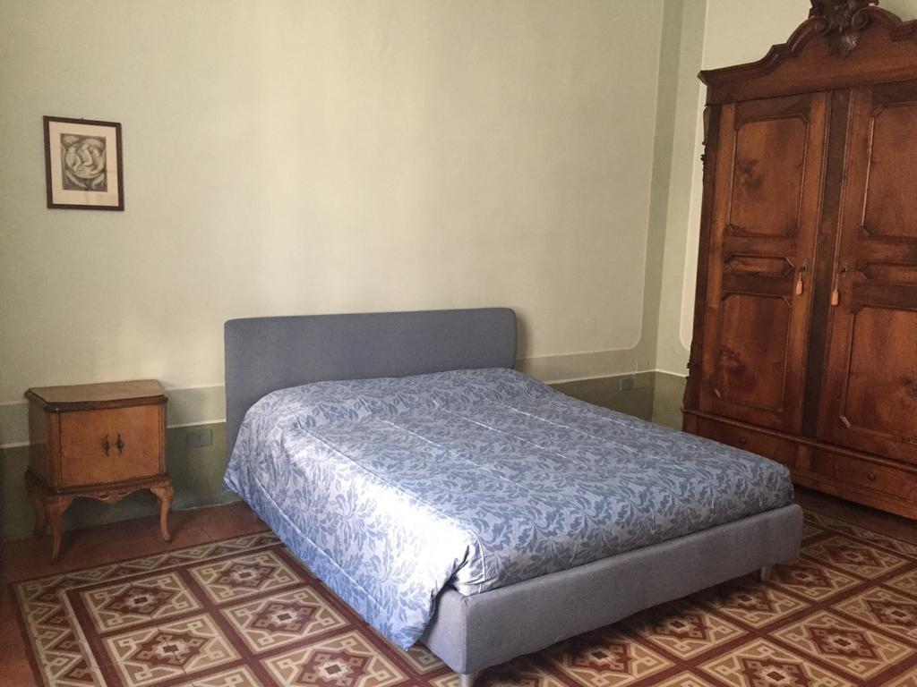 קרמונה Palazzo Carasi Apartments מראה חיצוני תמונה