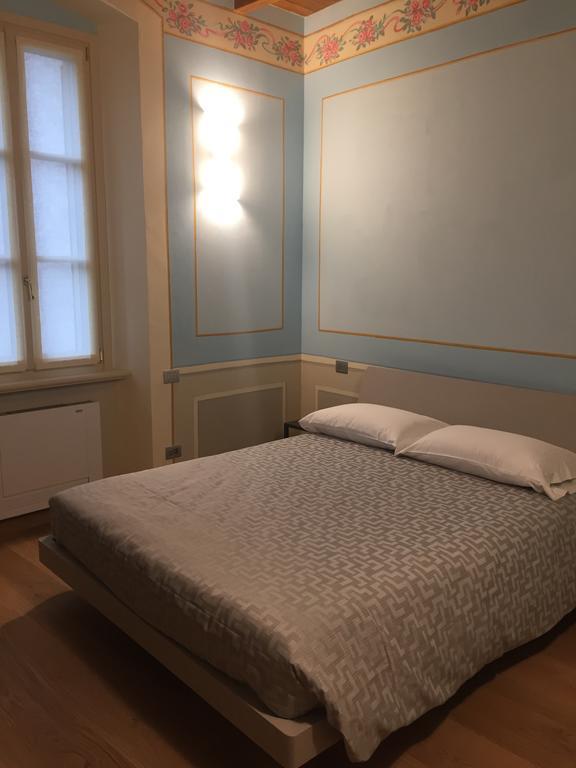 קרמונה Palazzo Carasi Apartments מראה חיצוני תמונה