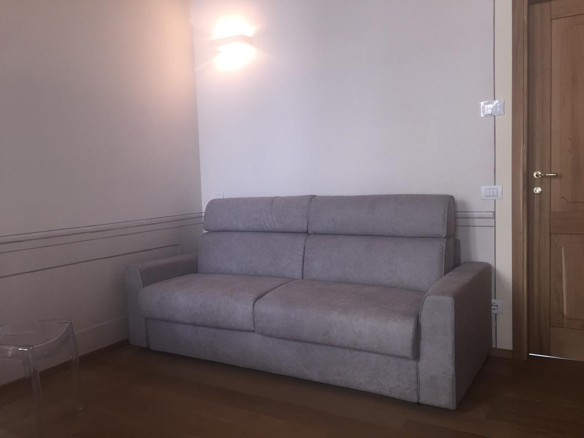 קרמונה Palazzo Carasi Apartments מראה חיצוני תמונה